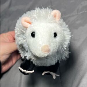 Douglas OLIVER POSSUM Plush Toy Stuffed Animal 9” Soft Cuddle Gray White Opposum